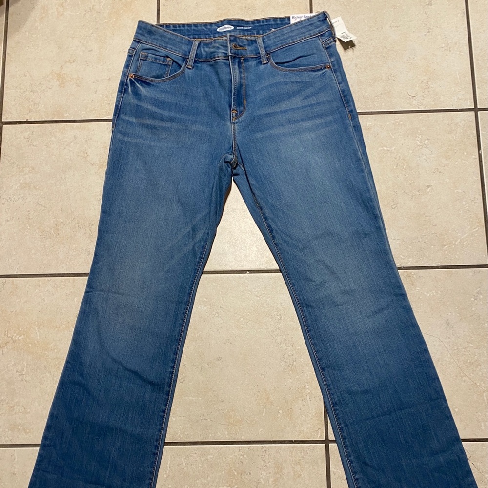 Old Navy boot cut jeans NWT